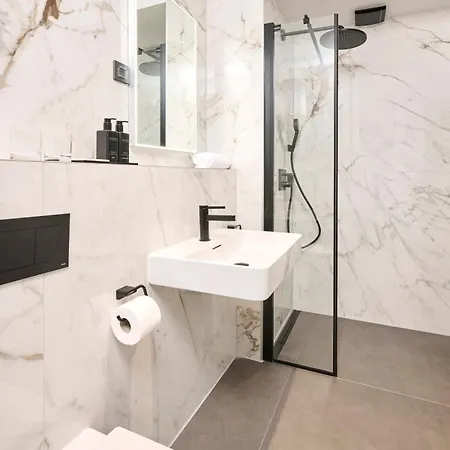 Aminess Younique Vollo Residences Aparthotel 5*