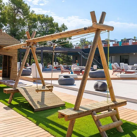 Aparthotel Aminess Younique Vollo Residences 5*