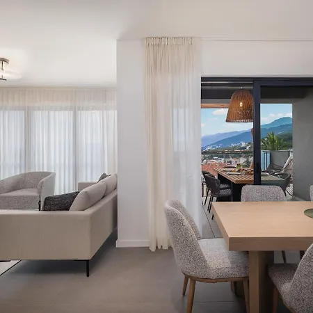 Aparthotel Aminess Younique Vollo Residences